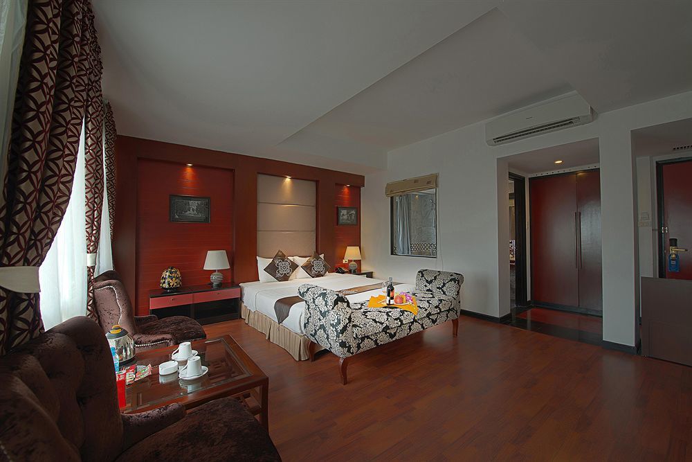 Ja Cosmo And Hotel Hanoi