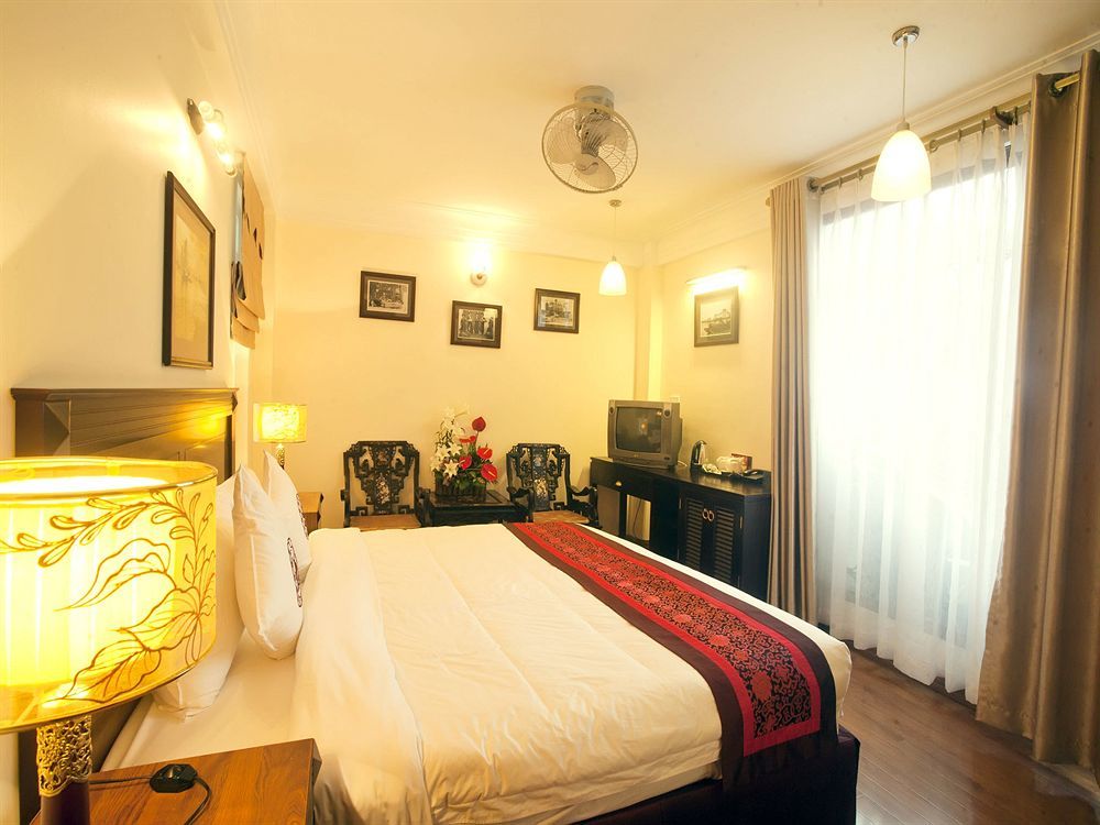 Classic Street Hotel