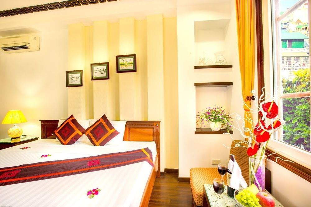Era Hotel