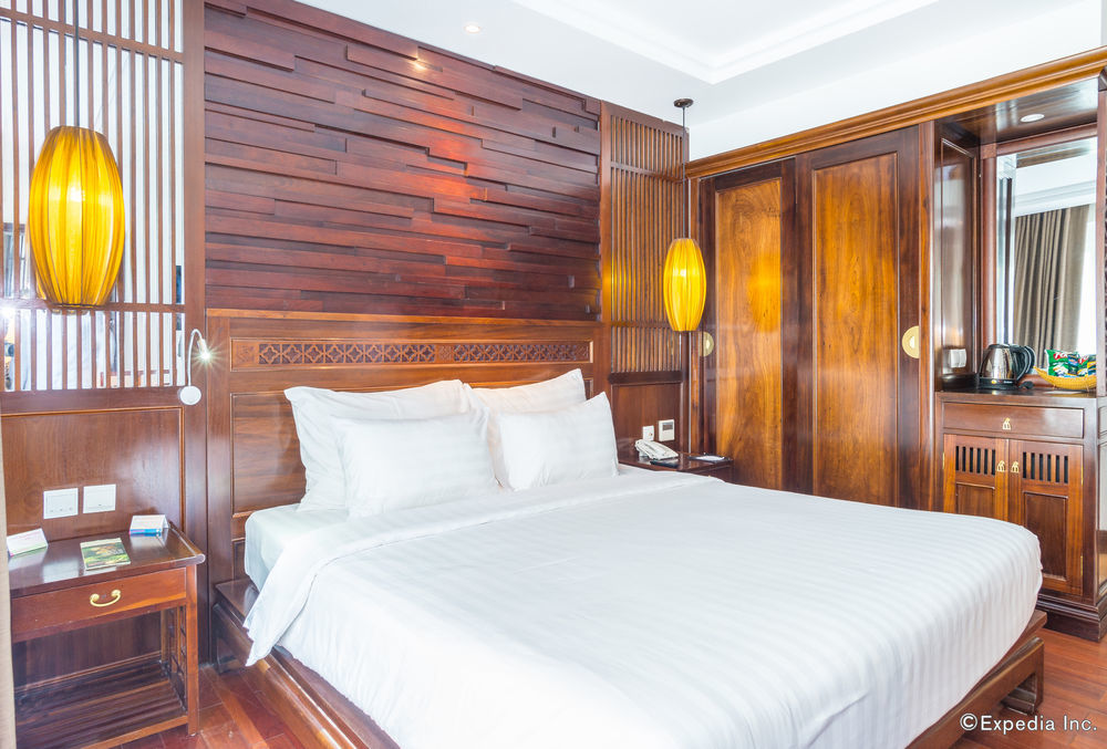 Hotel The Palmy & 4*