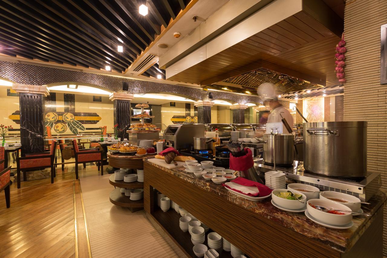 Silk Path Hotel 4*