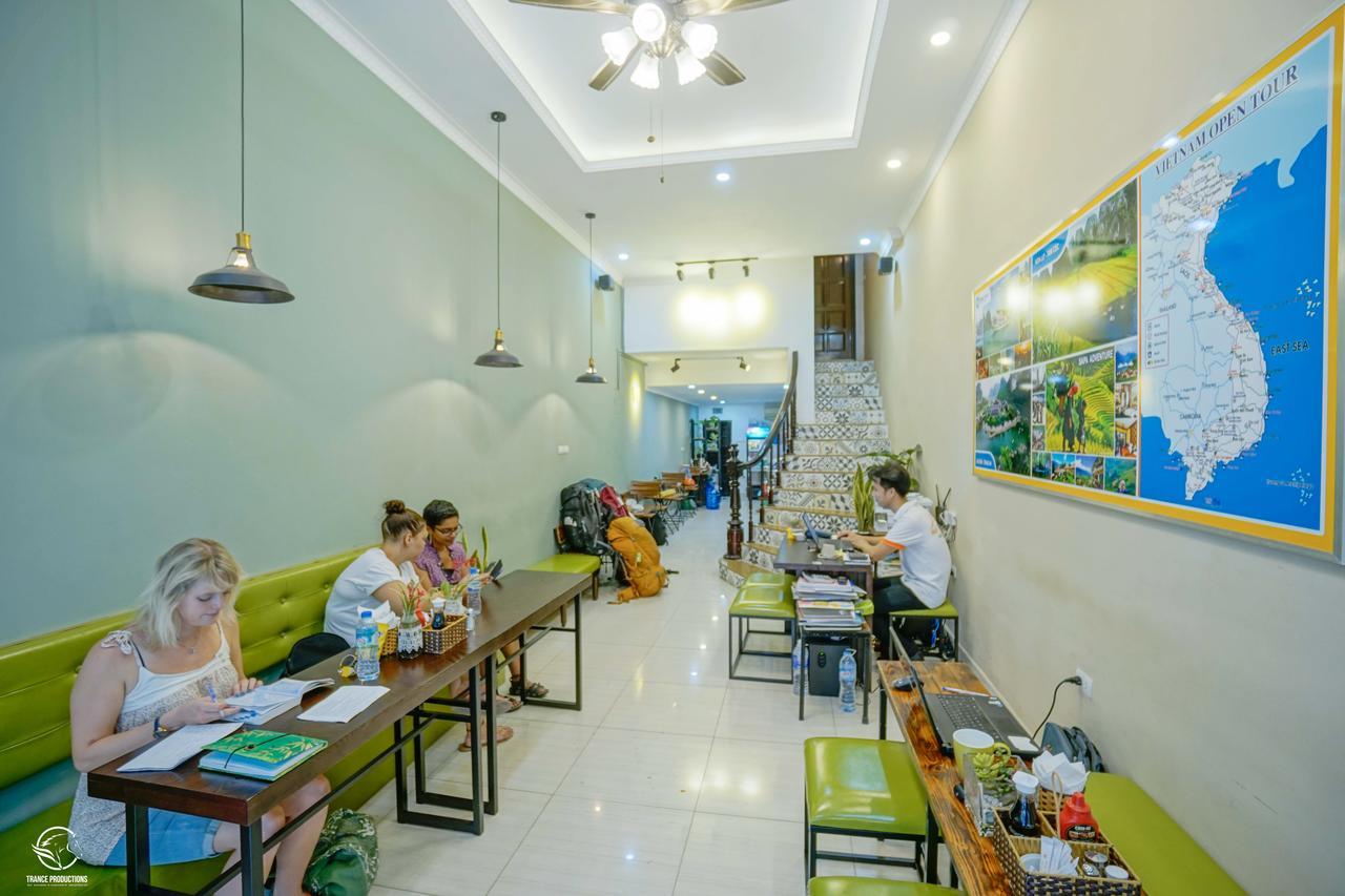Hay * Hanoi