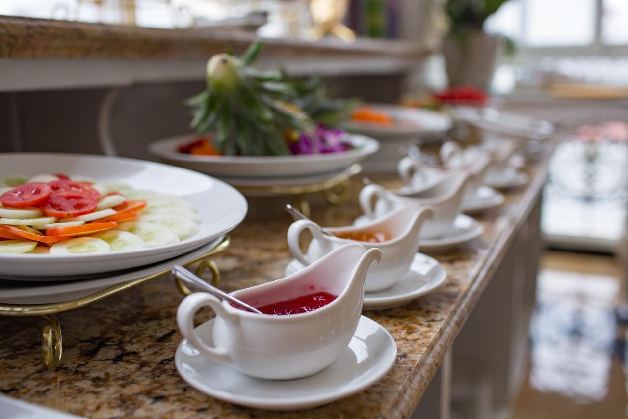Hotel Cristina & Travel 3*