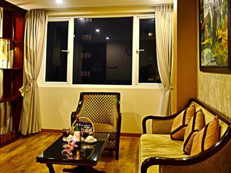 Canary Hà Nội 4*