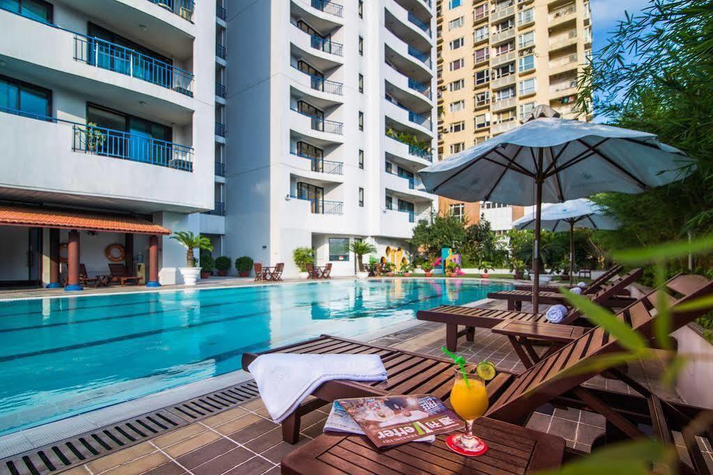 Rose Garden Residences 4* Hanoi