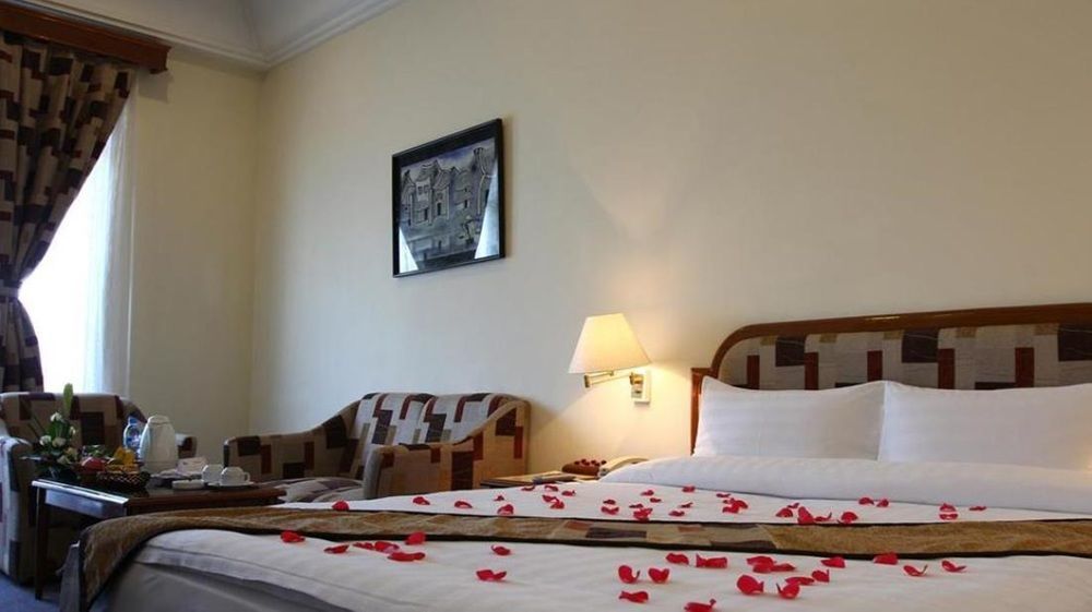 Hotel Asean International 3*