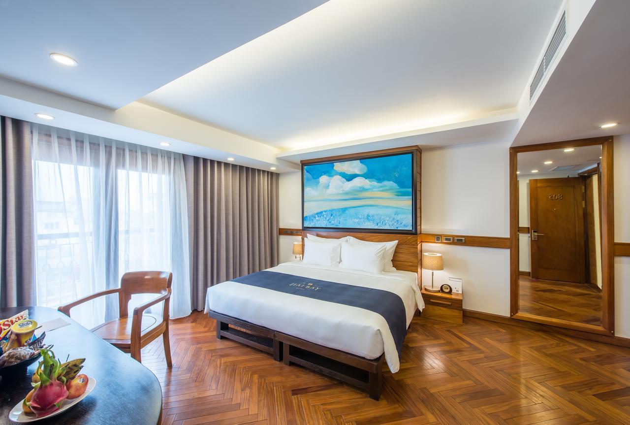 Bay & Restaurant Hotel