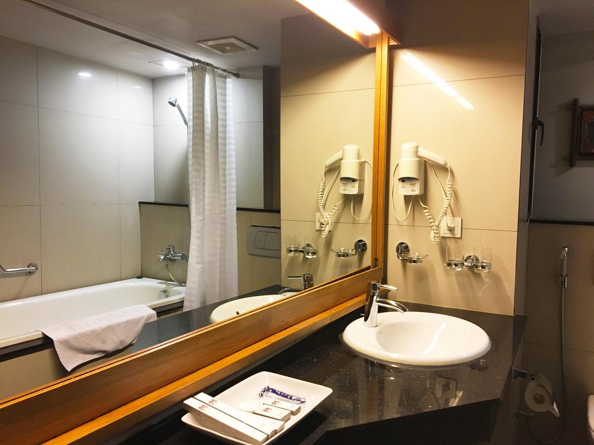 Hotel Eternity