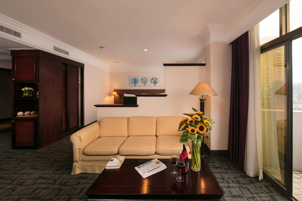 Hotel Side 4*