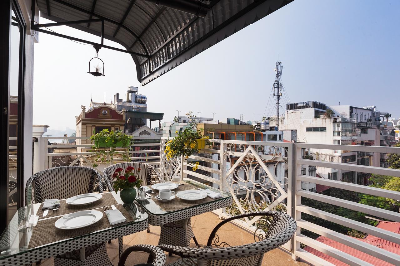 Maro Hotel 3*