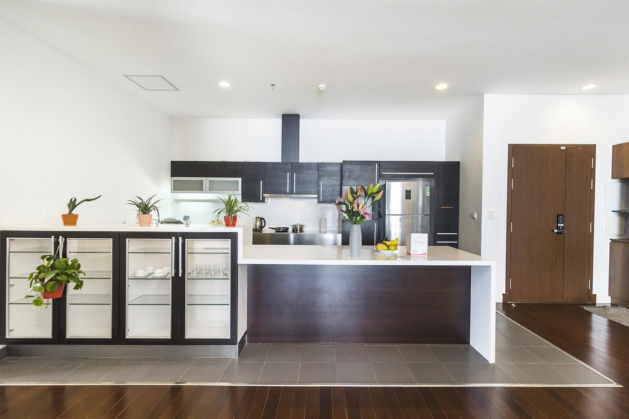 Apartment Christina's - Lancaster City Living Hanoi