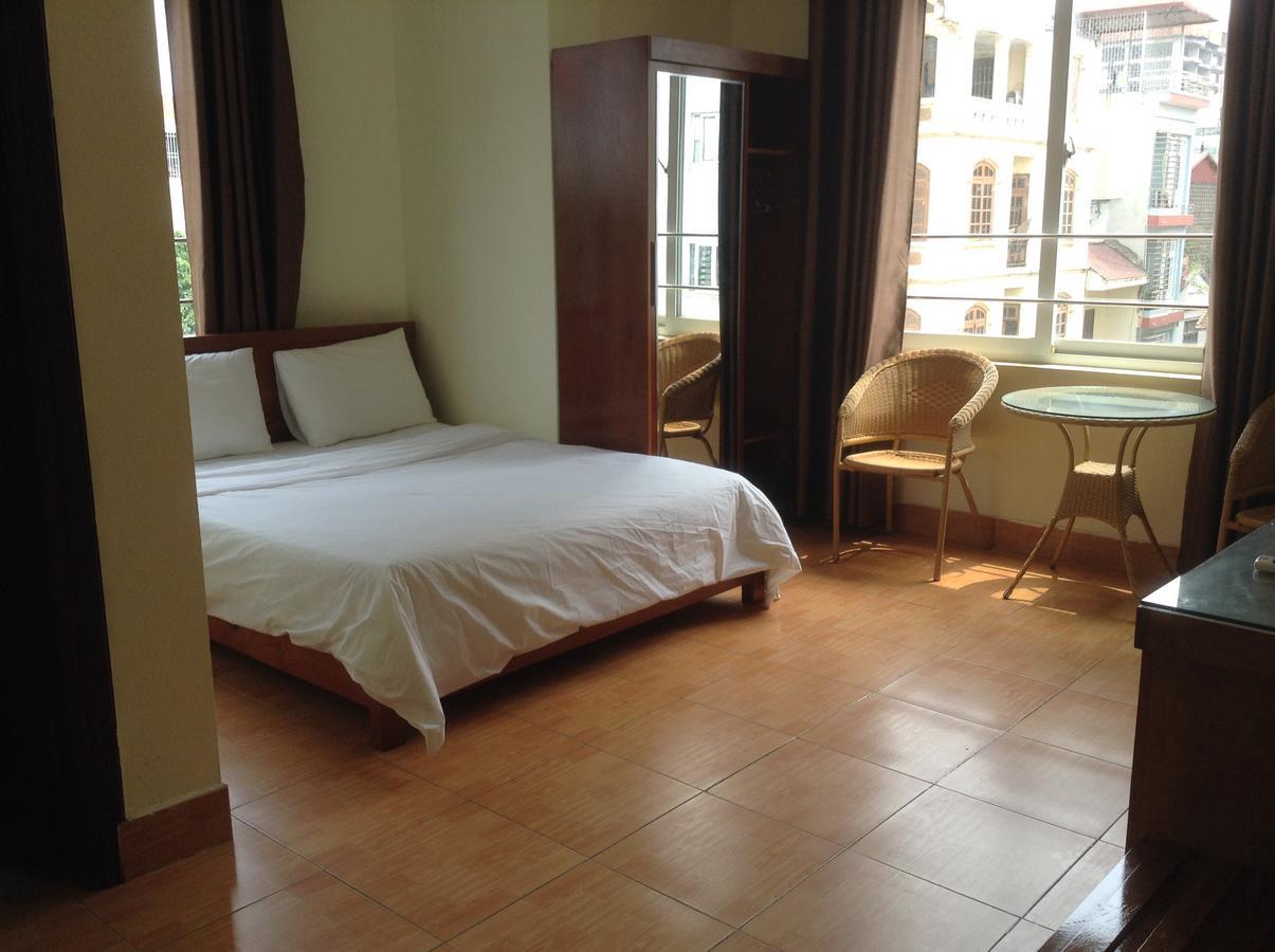 Saigon Palace - Tran Quoc Hoan Hotel *