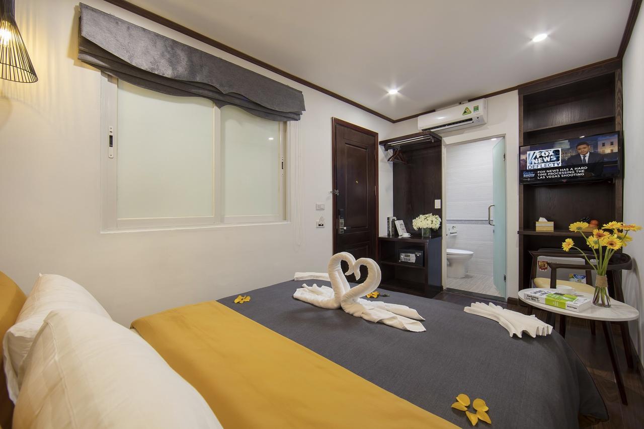 Mayflower Hotel- Old Quarter Hanoi