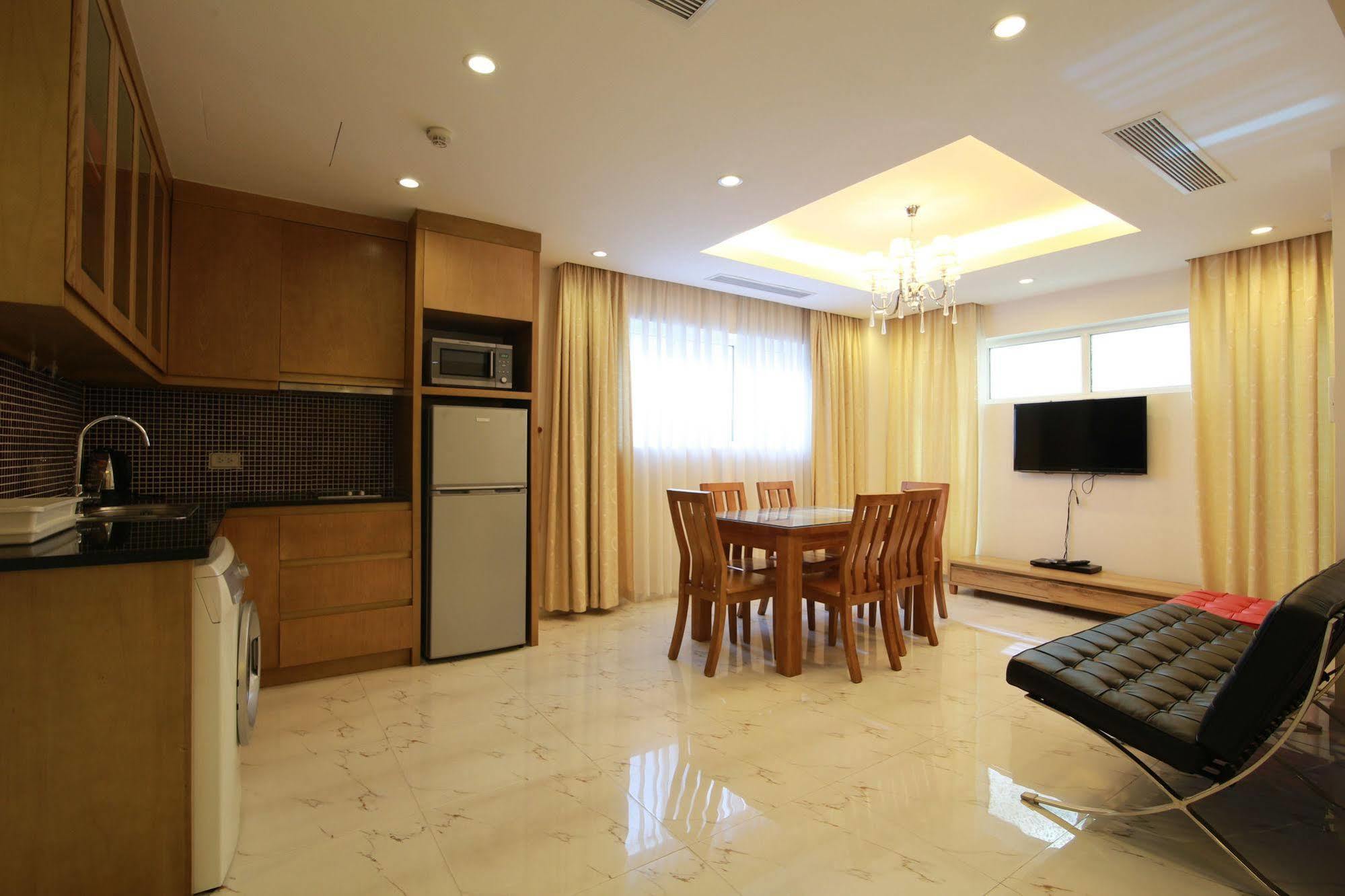 Idc White House Apartment *