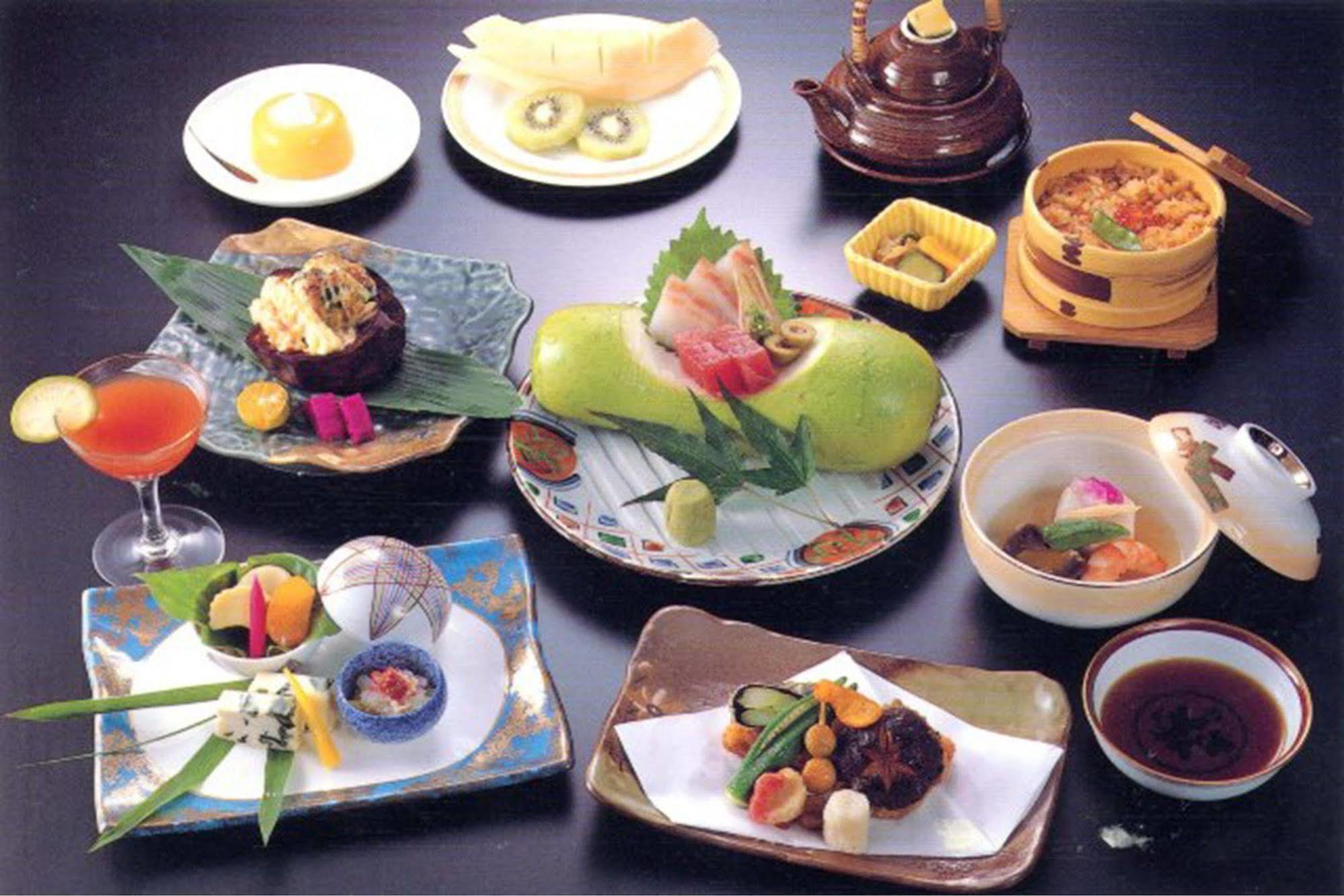 Hotel Oasis 3*