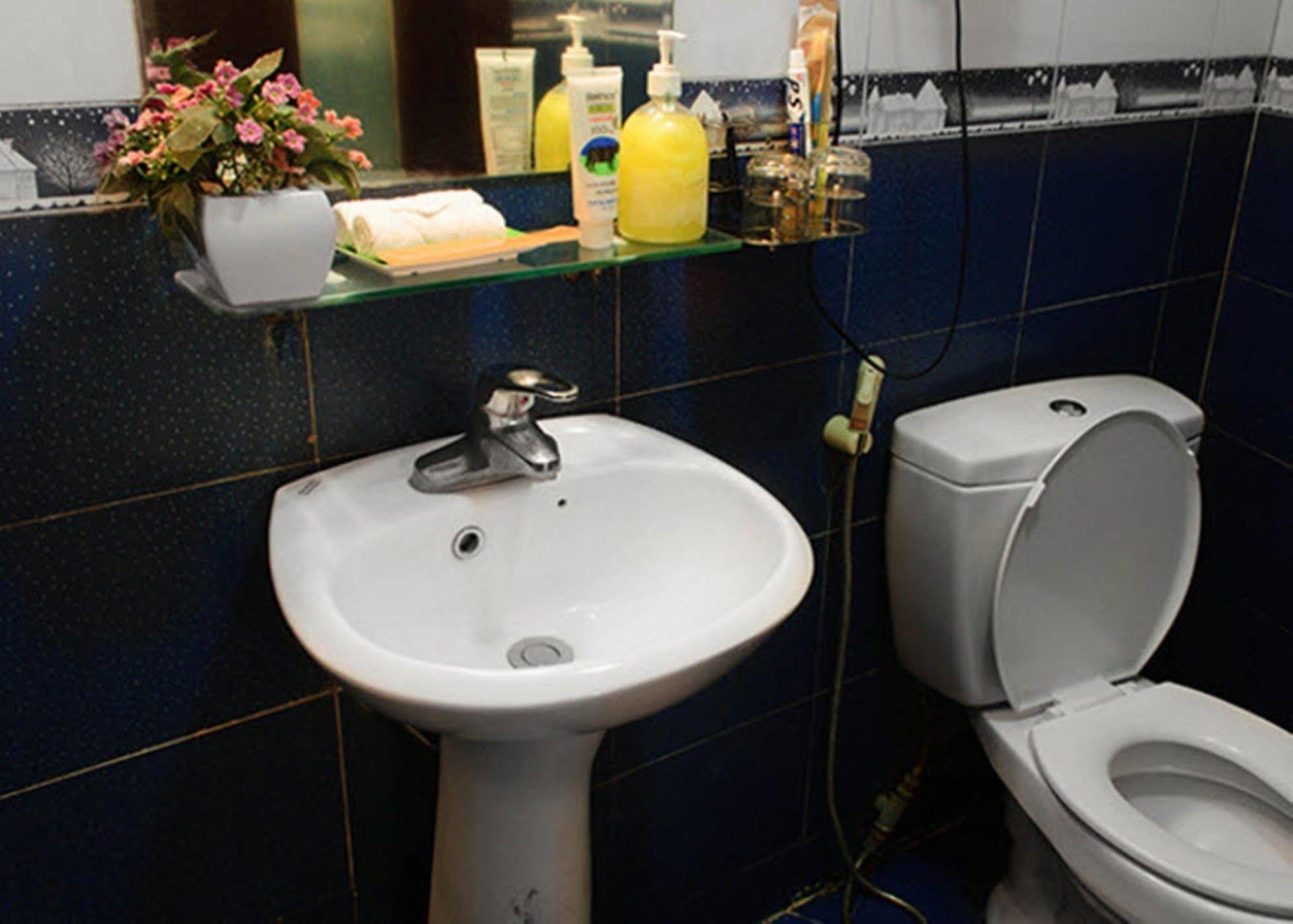 Hotel A25 - 197 Thanh Nhan Hanoi