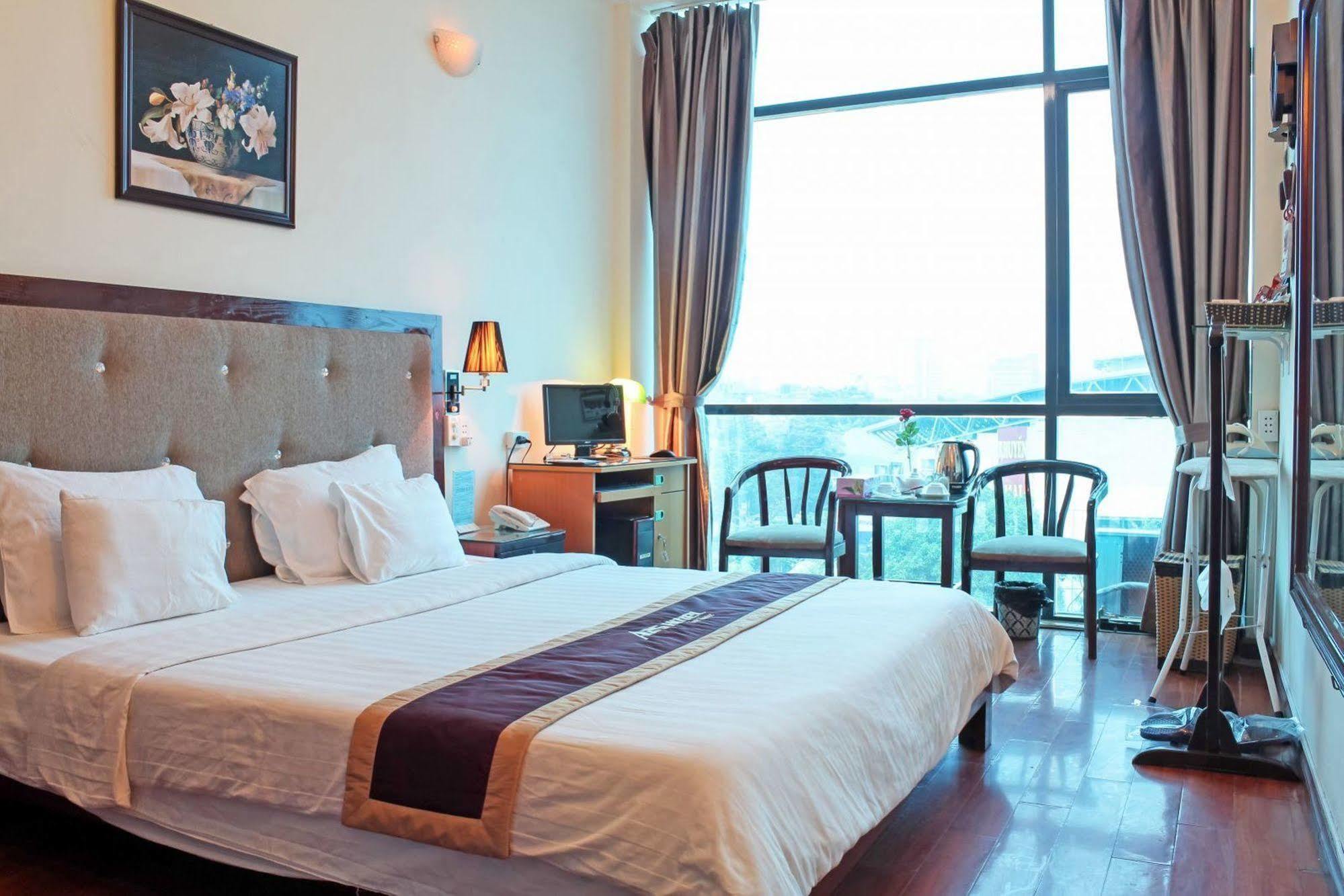 A25 - 197 Thanh Nhan Hotel 2*
