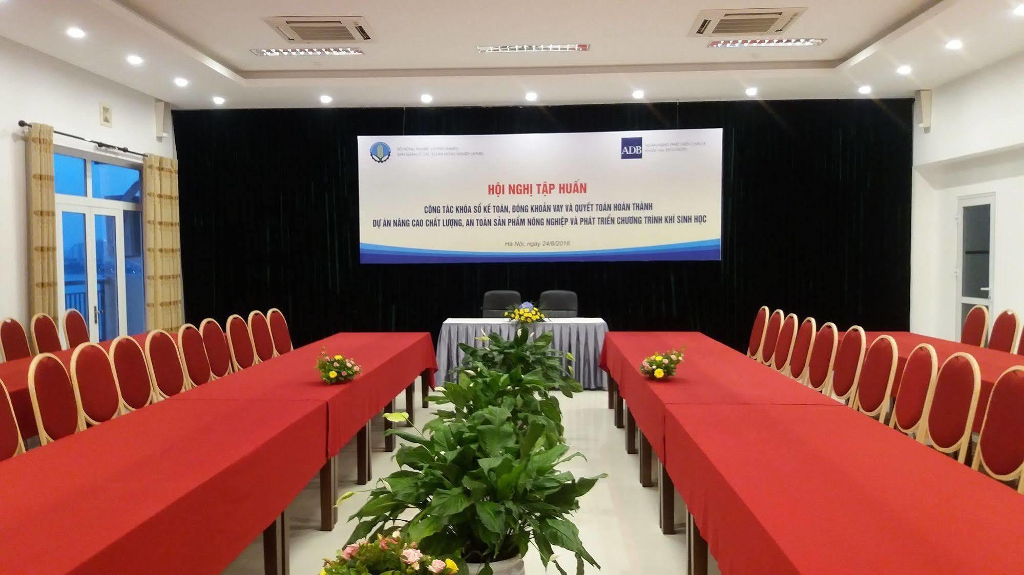 Khach San Cong Doan Quang Ba Hotel Hanói