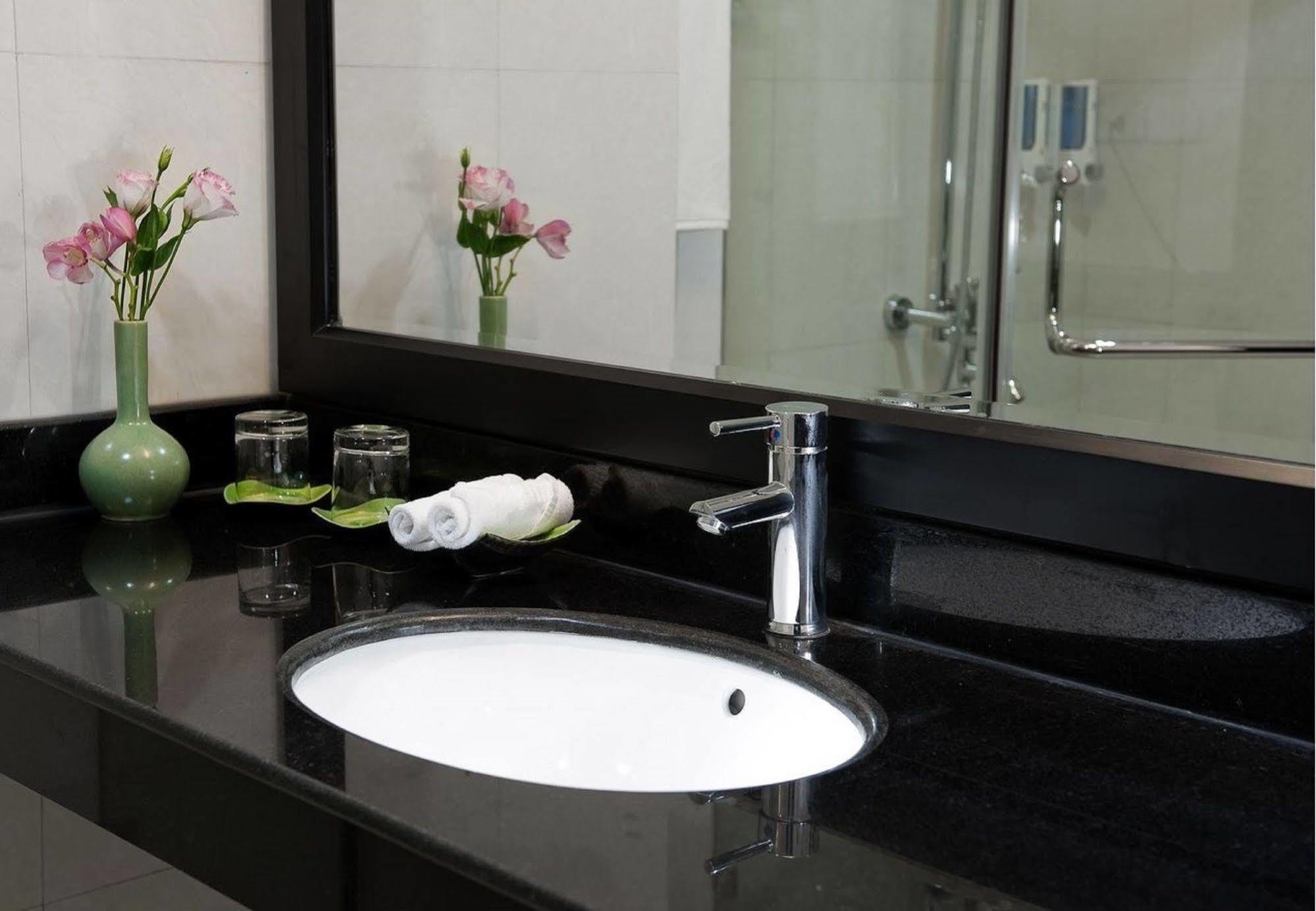 Khách sạn Thang Long Gtc 3*