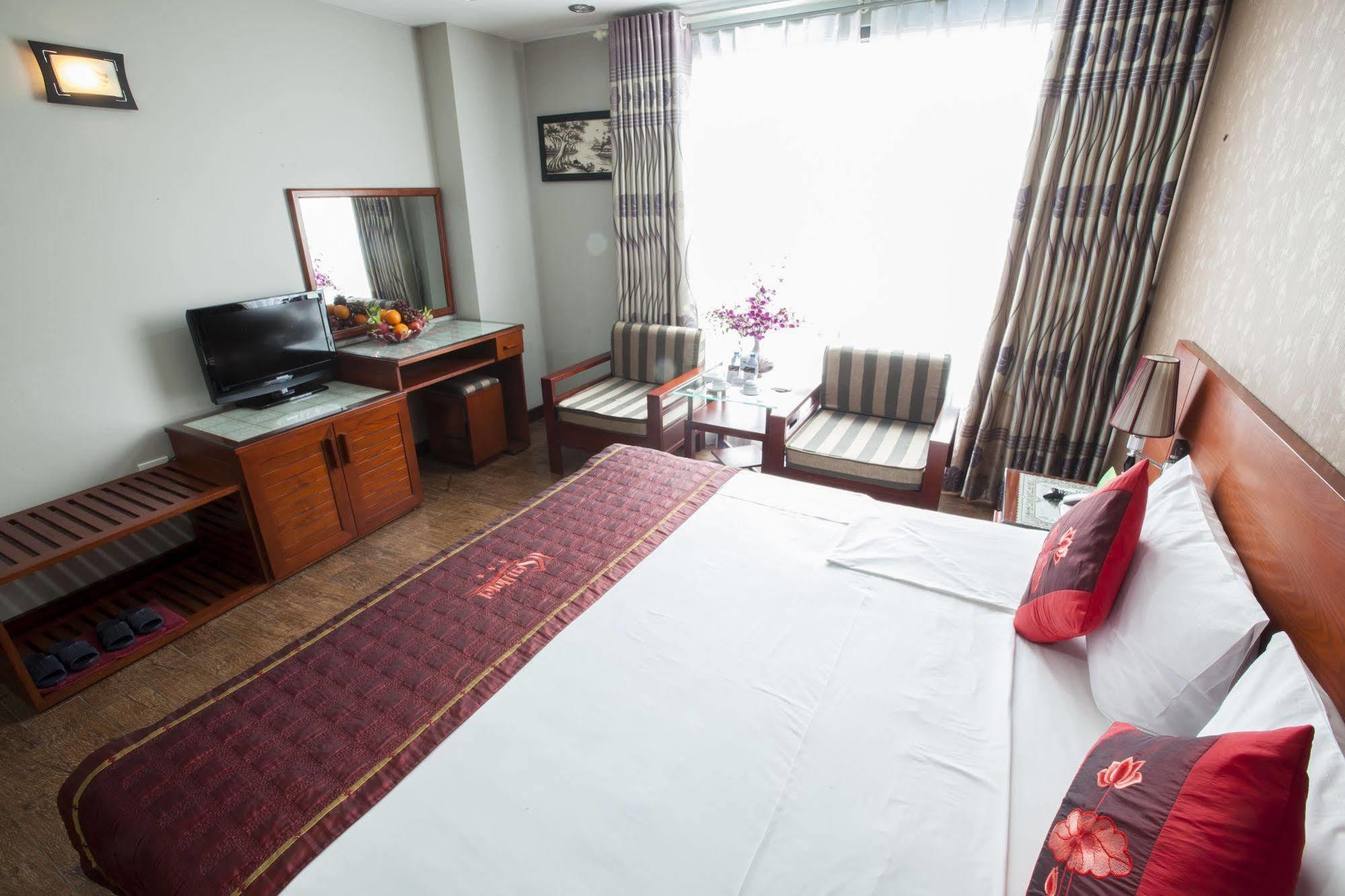 Khách sạn Sen Hà Nội