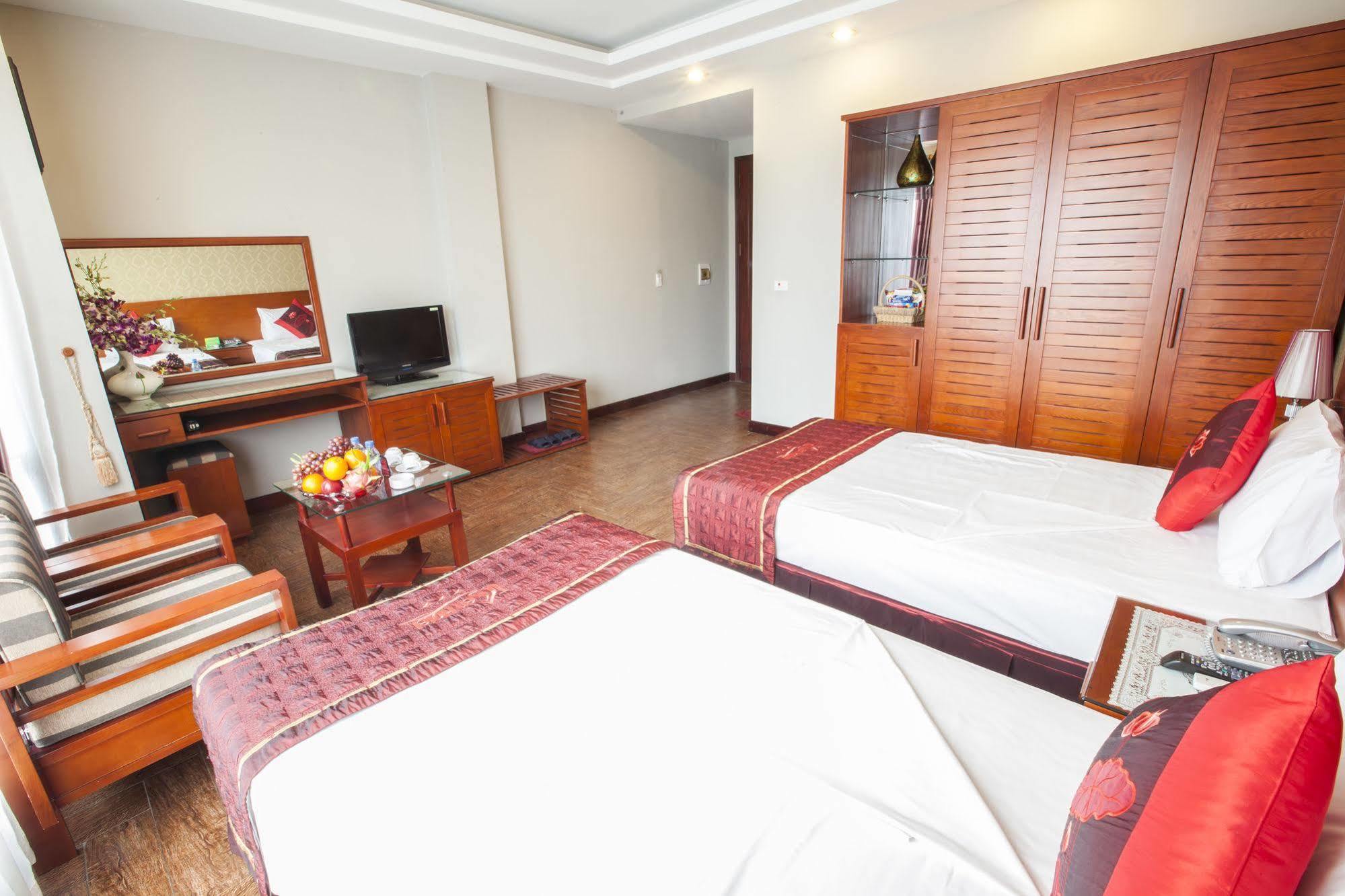 Khách sạn Sen 3*
