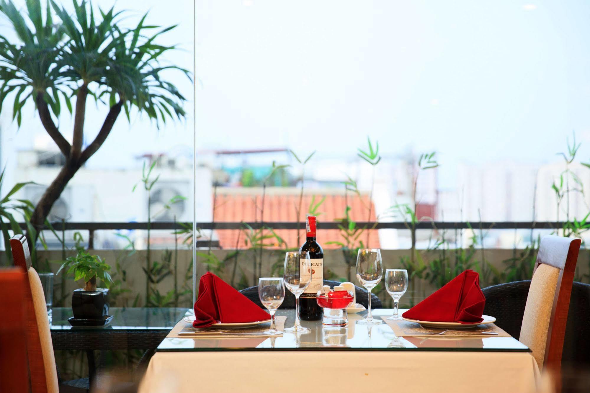 Luxeden 4*