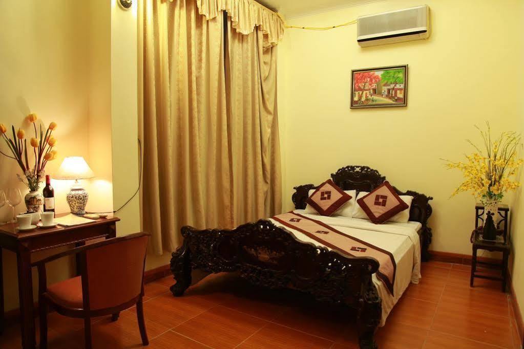Hotel Group Nest 2*