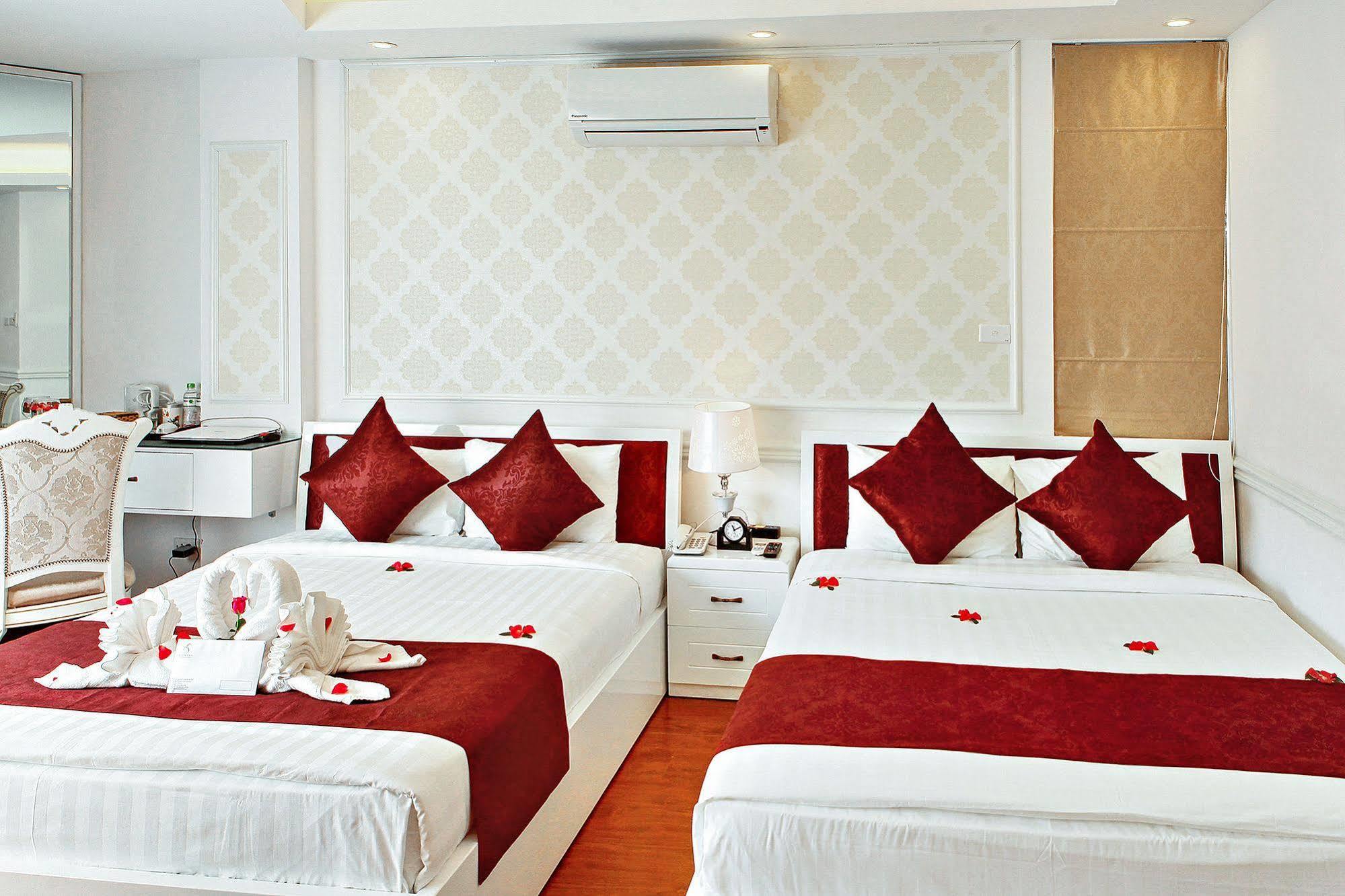Veris Boutique & Hotel 3*