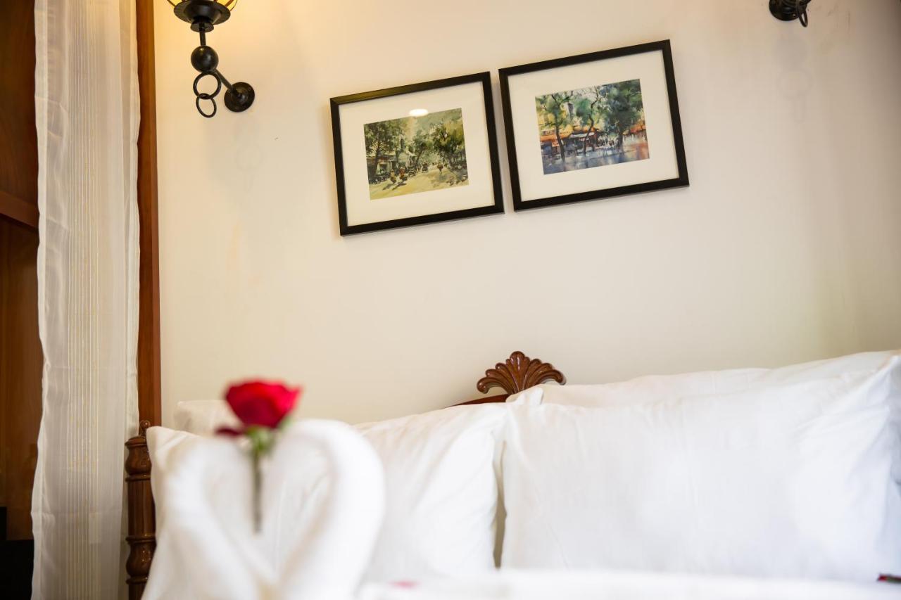 Ancient Lane Hotel