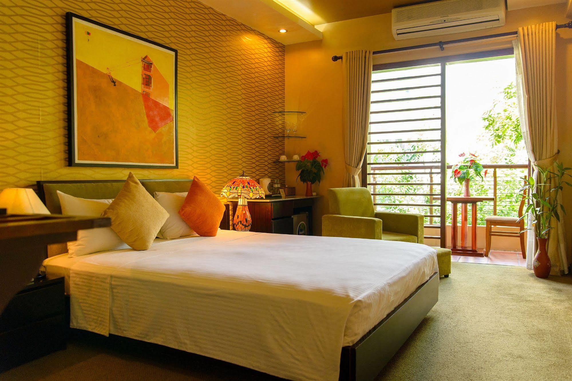 Artisan Boutique Hotel