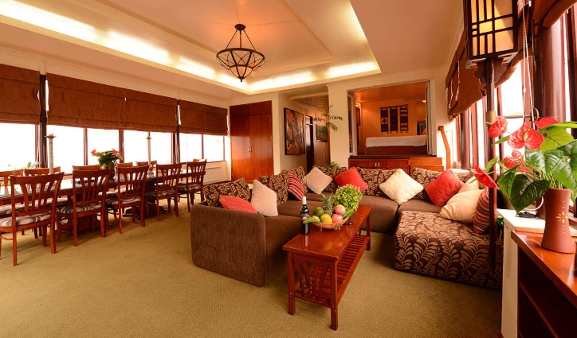 Artisan Boutique Hotel