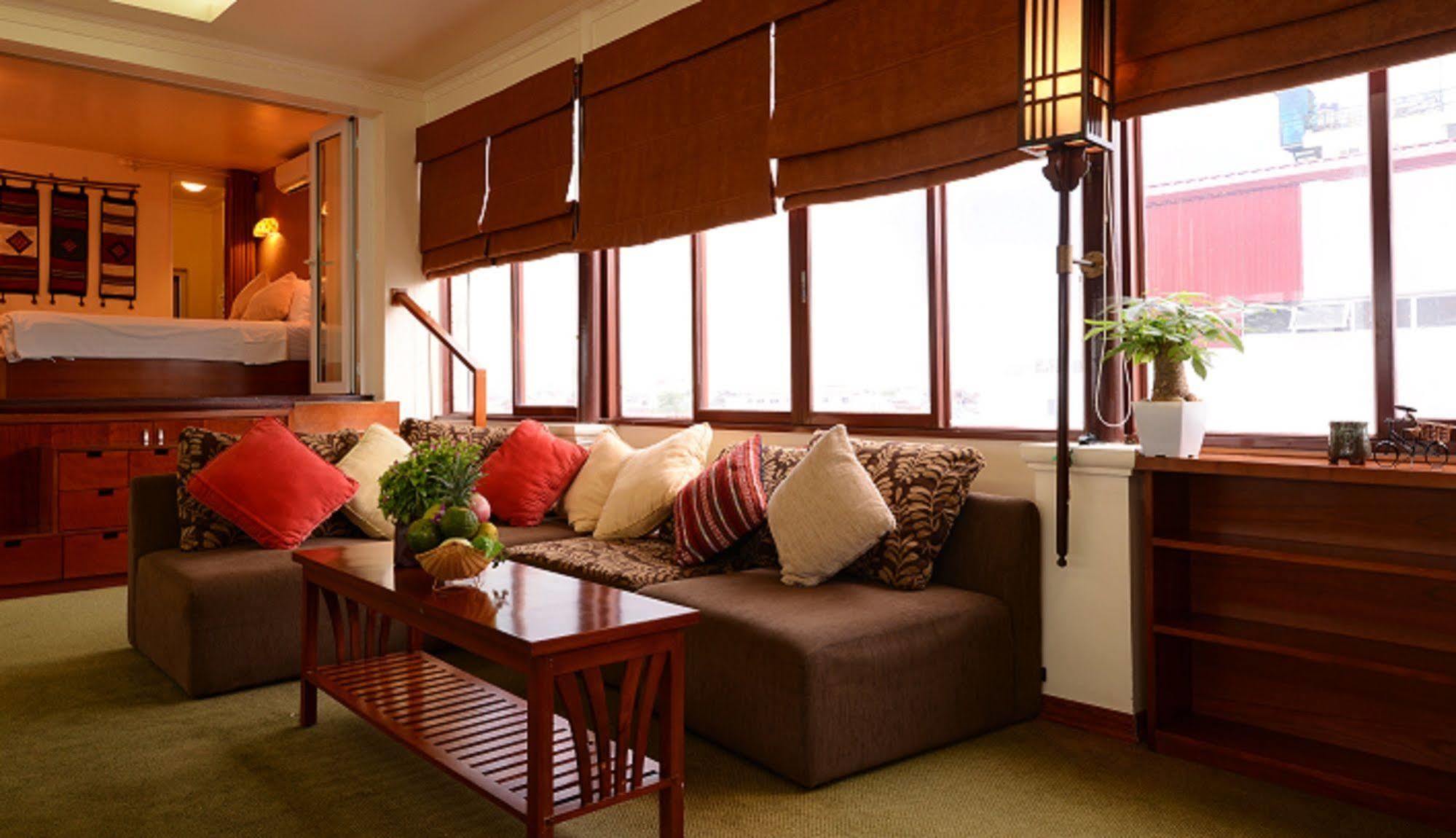Artisan Boutique Hotel