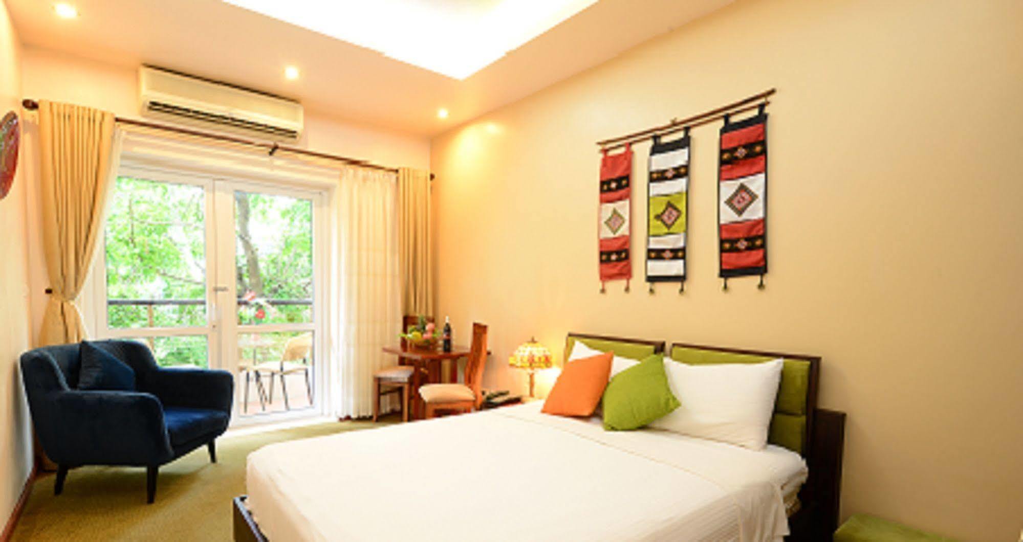 Artisan Boutique 3*