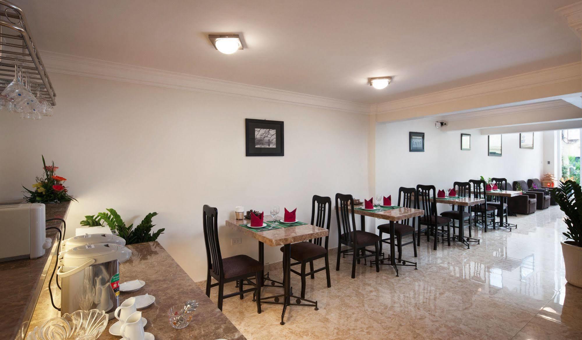 Hotel Serenity 3*