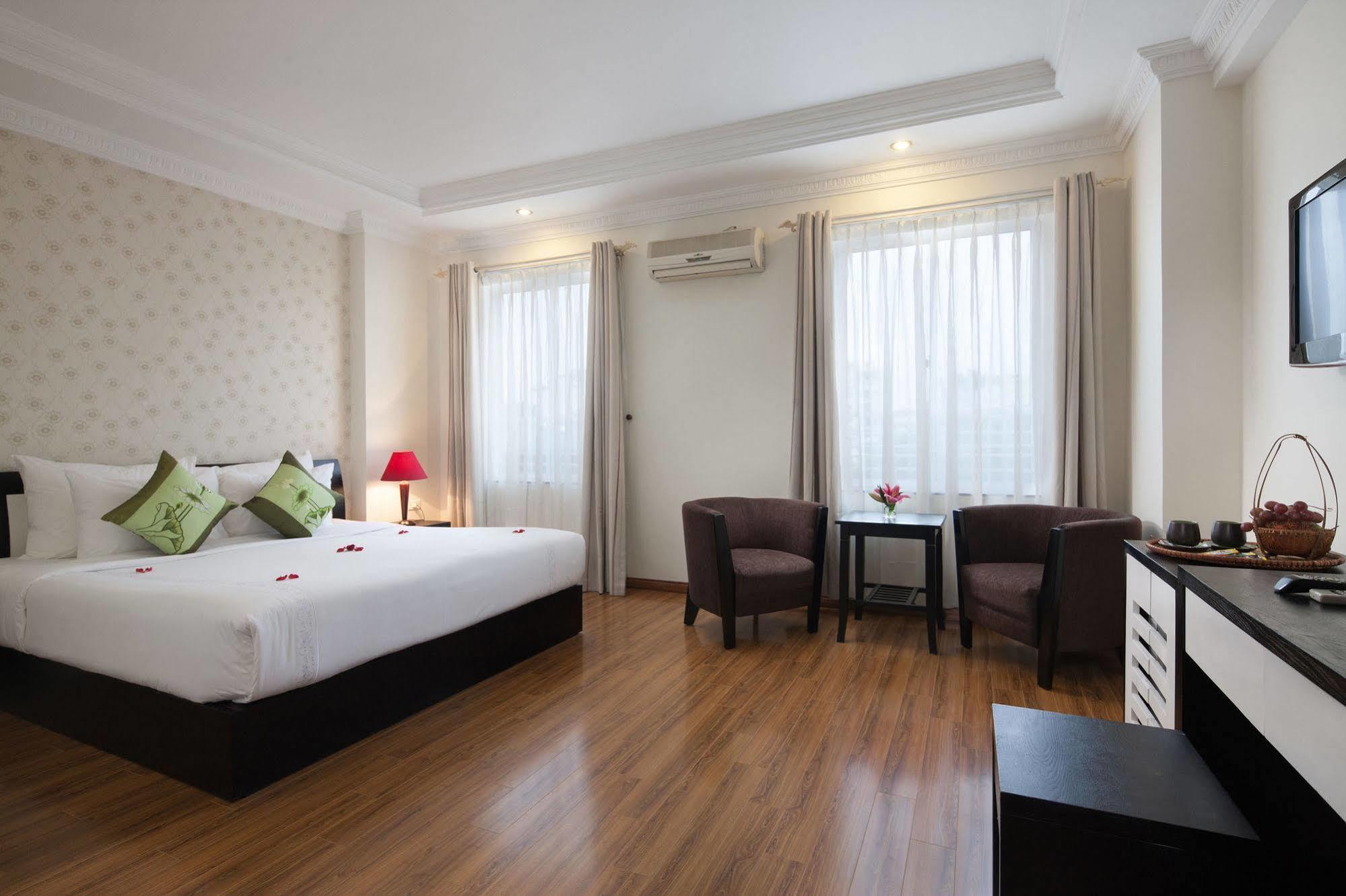 Serenity Hotel