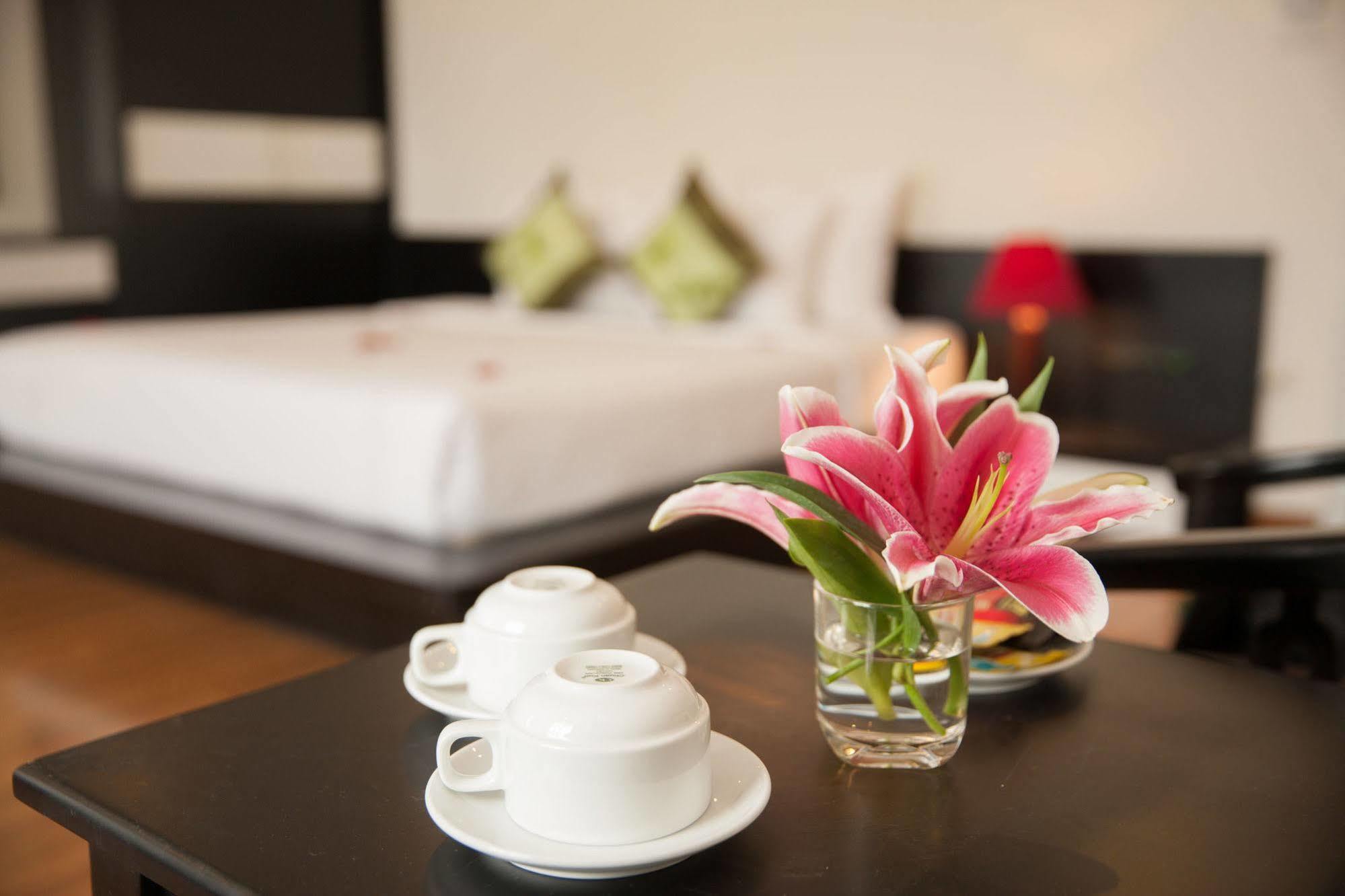 Serenity Hotel