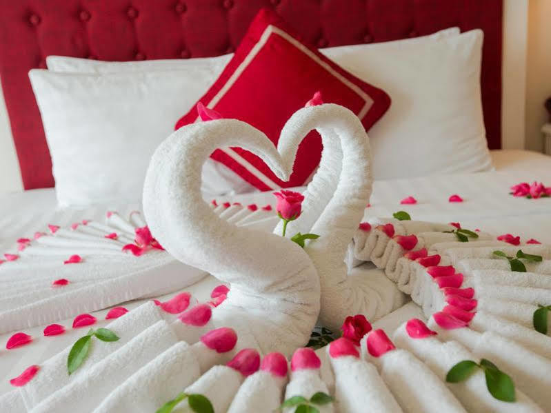 Calypso Premier Hotel Hanoi