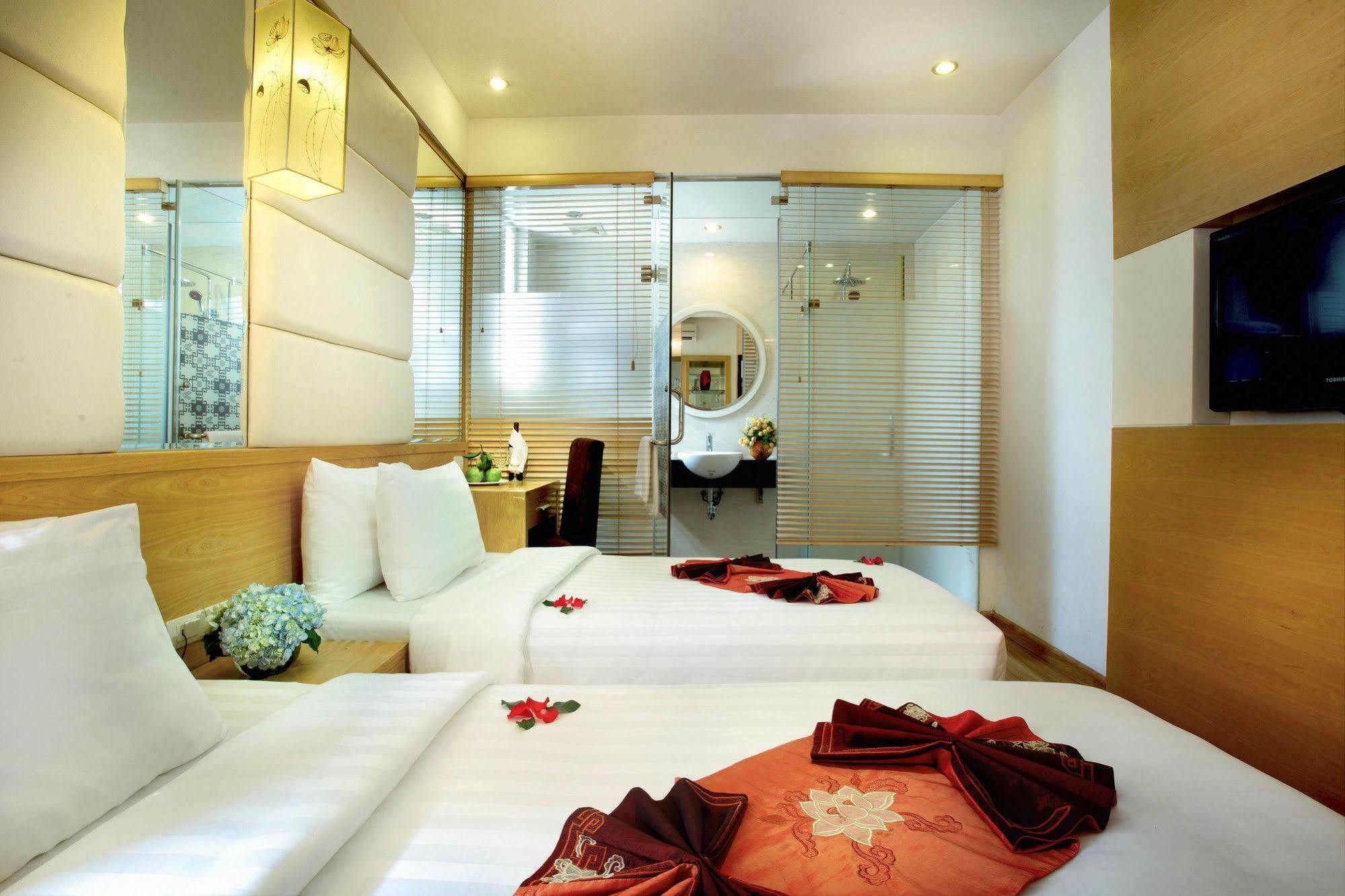 Tu Linh Palace 3* Hanoi