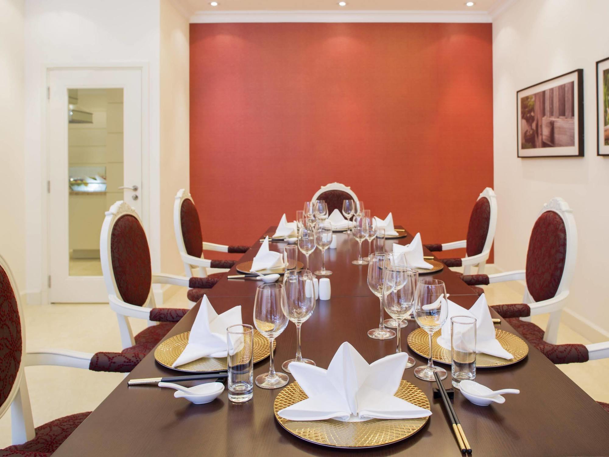 Hilton Garden