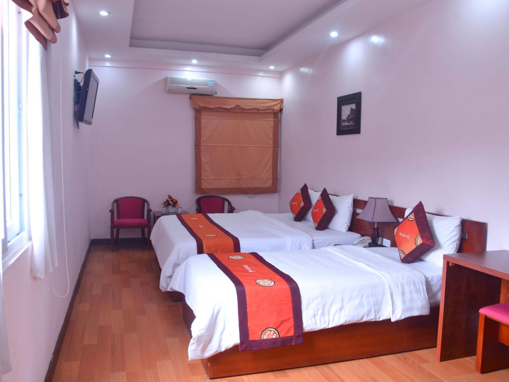 Rendezvous & 3* Hanoi