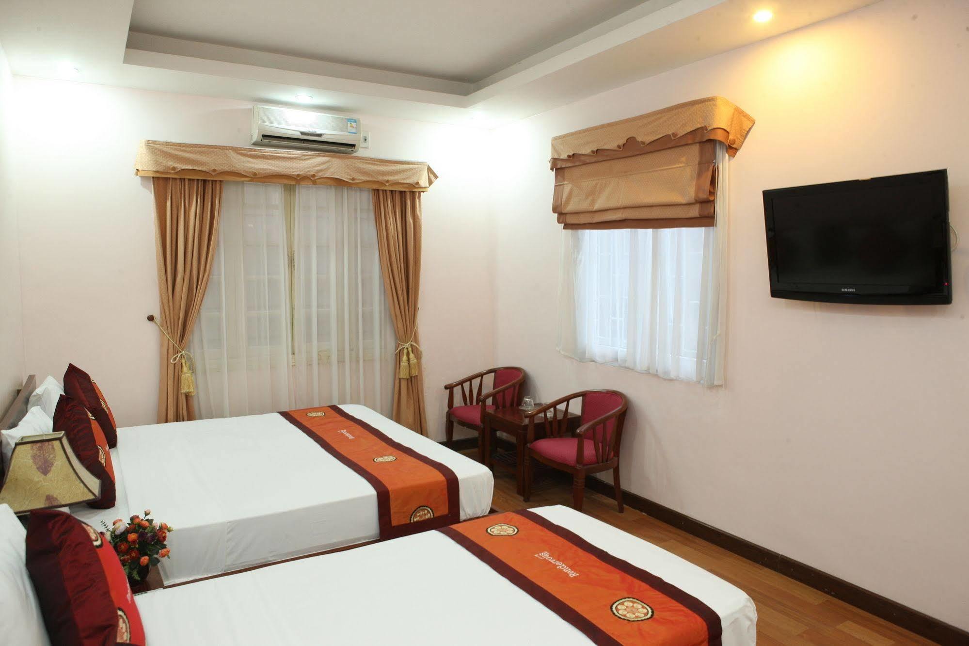 Rendezvous & Hotel 3*