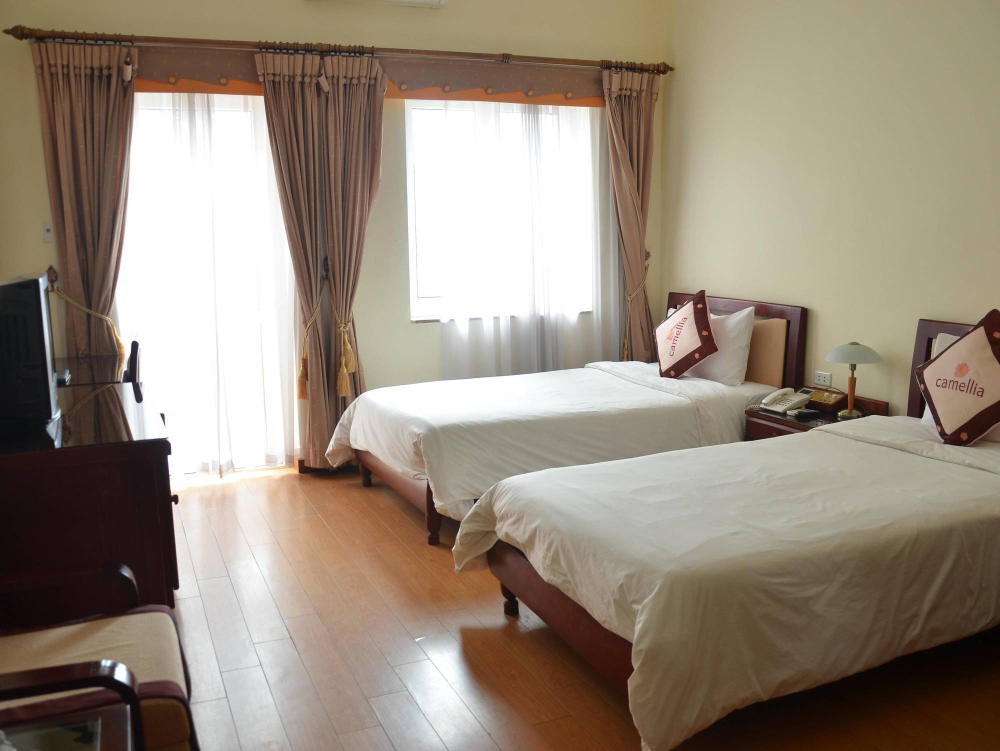Hotel Camellia 4