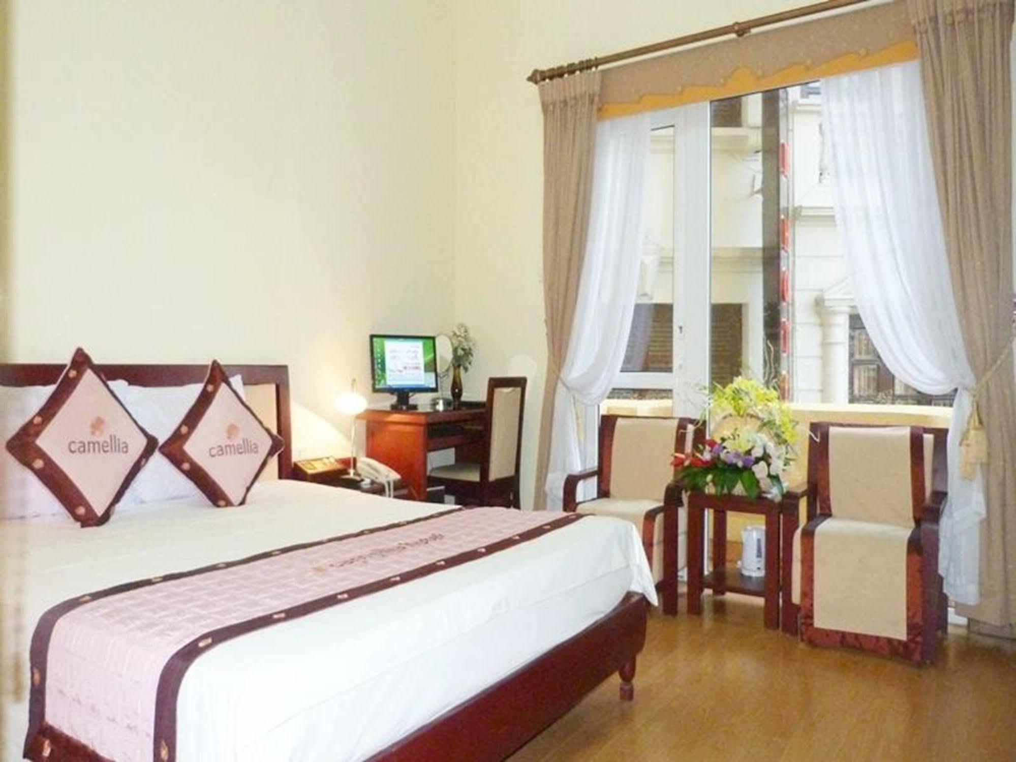Hotel Camellia 4 2*