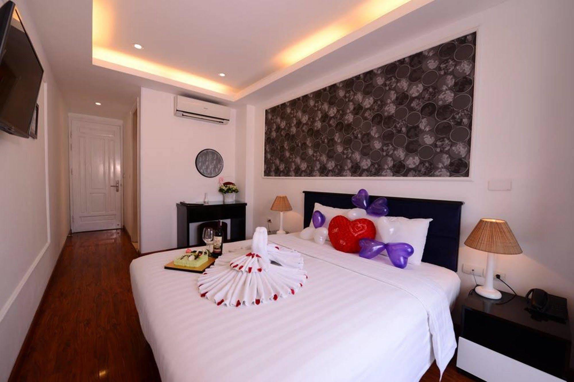 Golden Sun Palace 3*