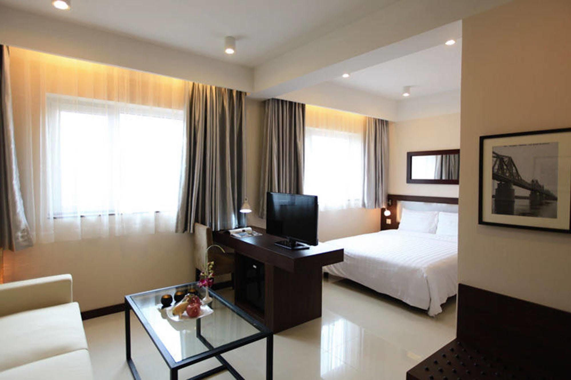 Hong Ha Hotel Hanoi