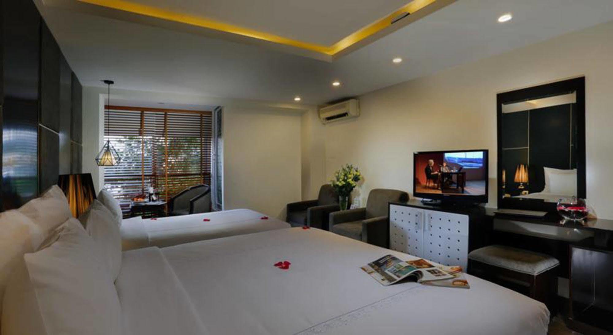 Dragon Boutique Hotel 3*