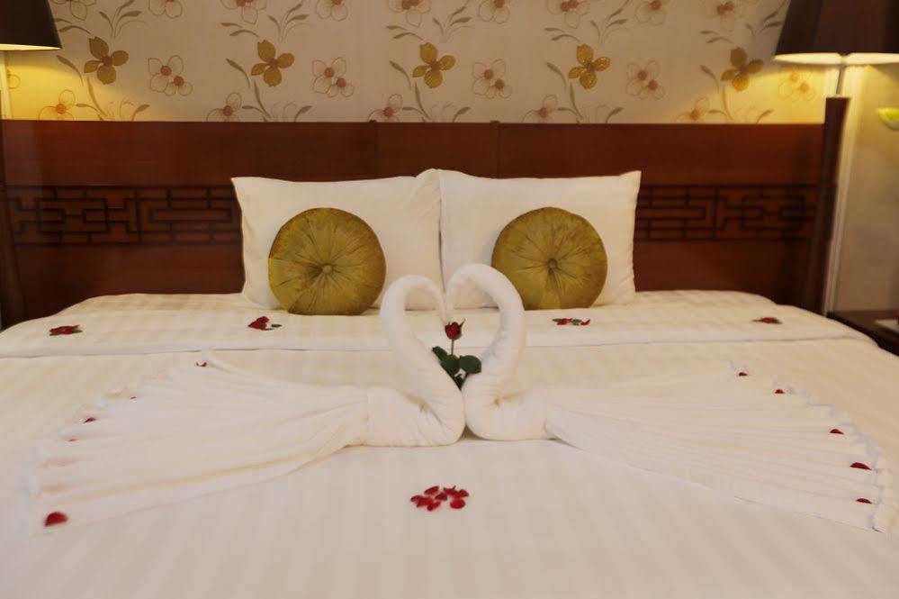 Chic Boutique 3* Hanoi