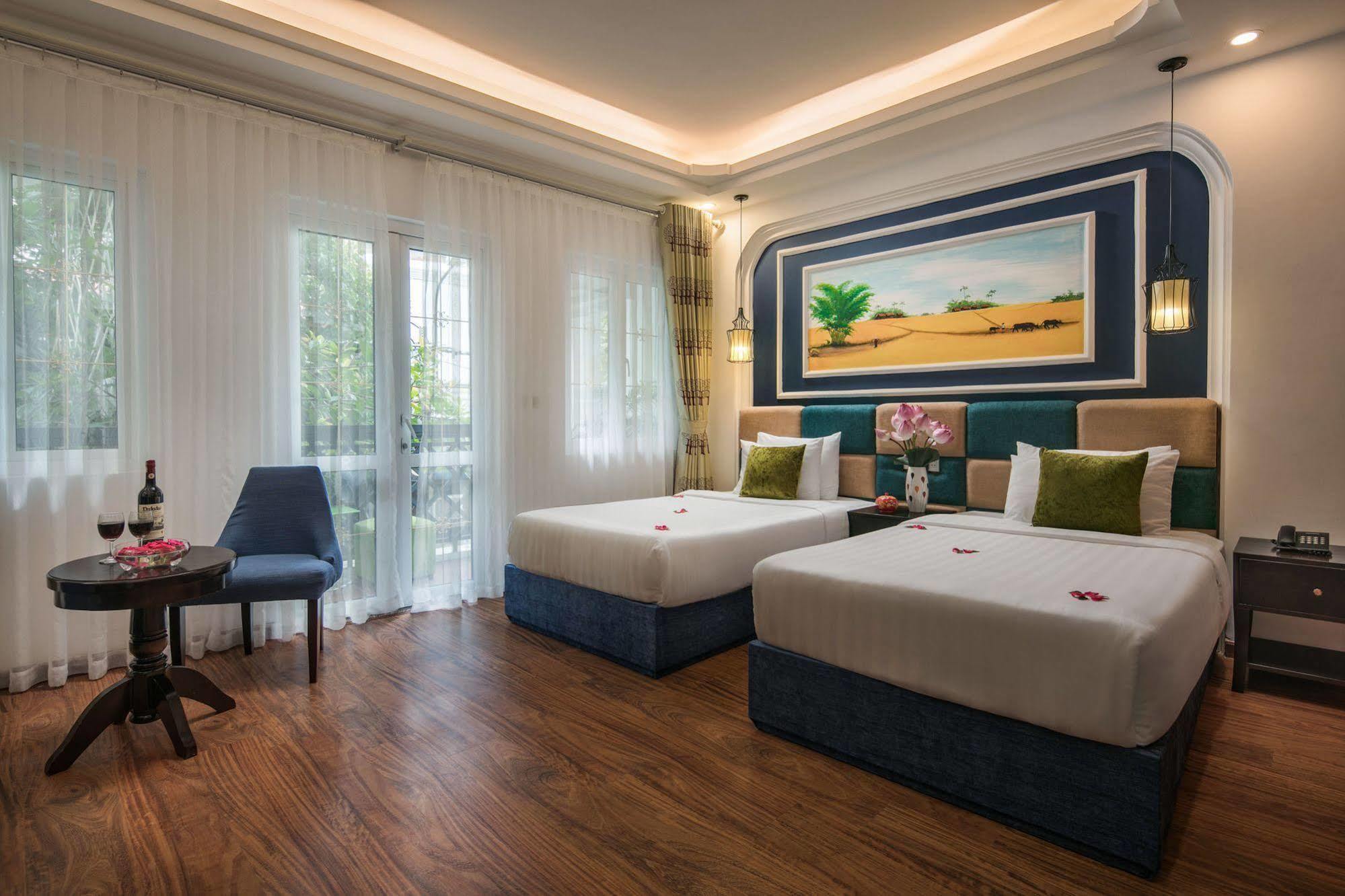 Chic Boutique Hanoi