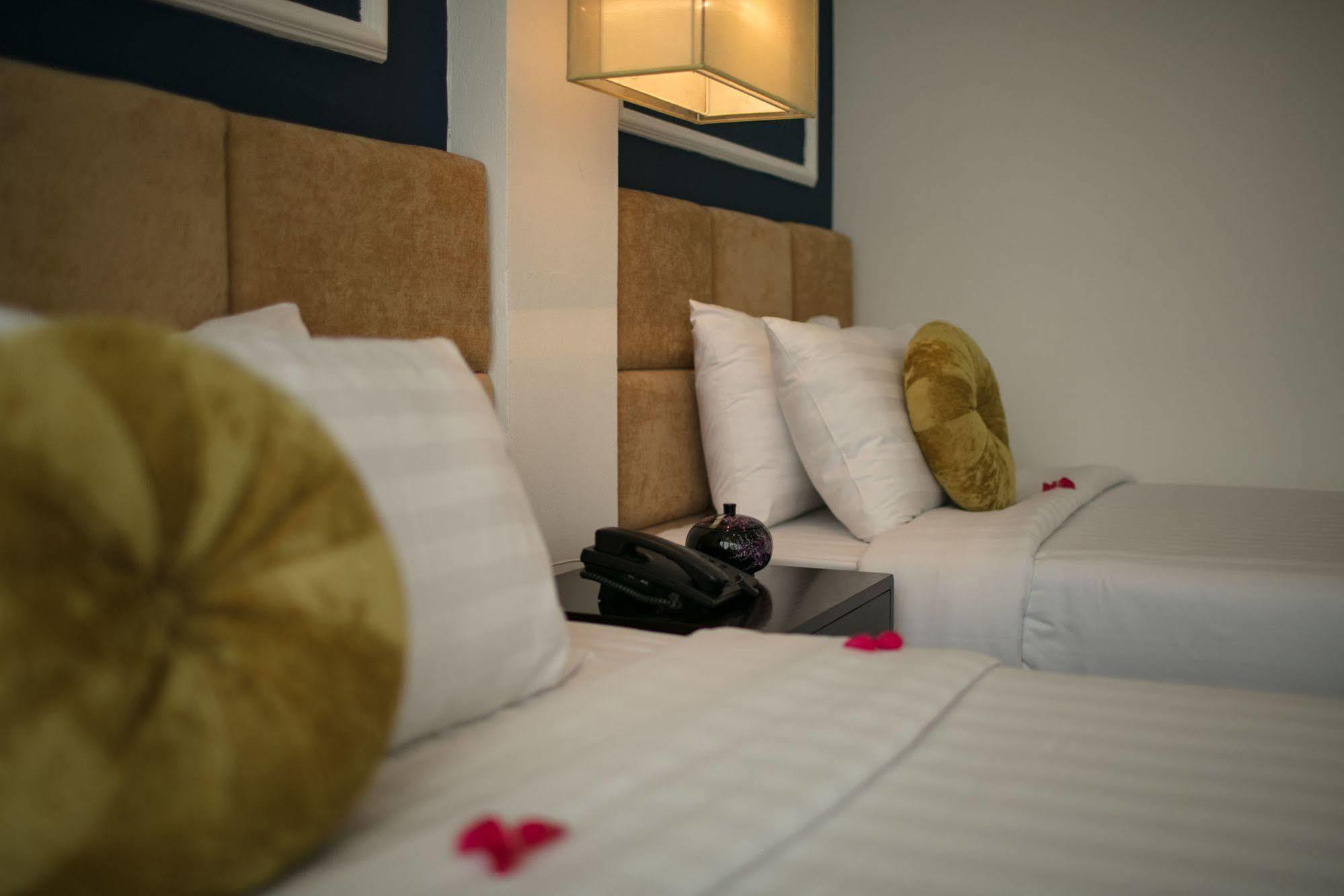 Hotel Chic Boutique 3*
