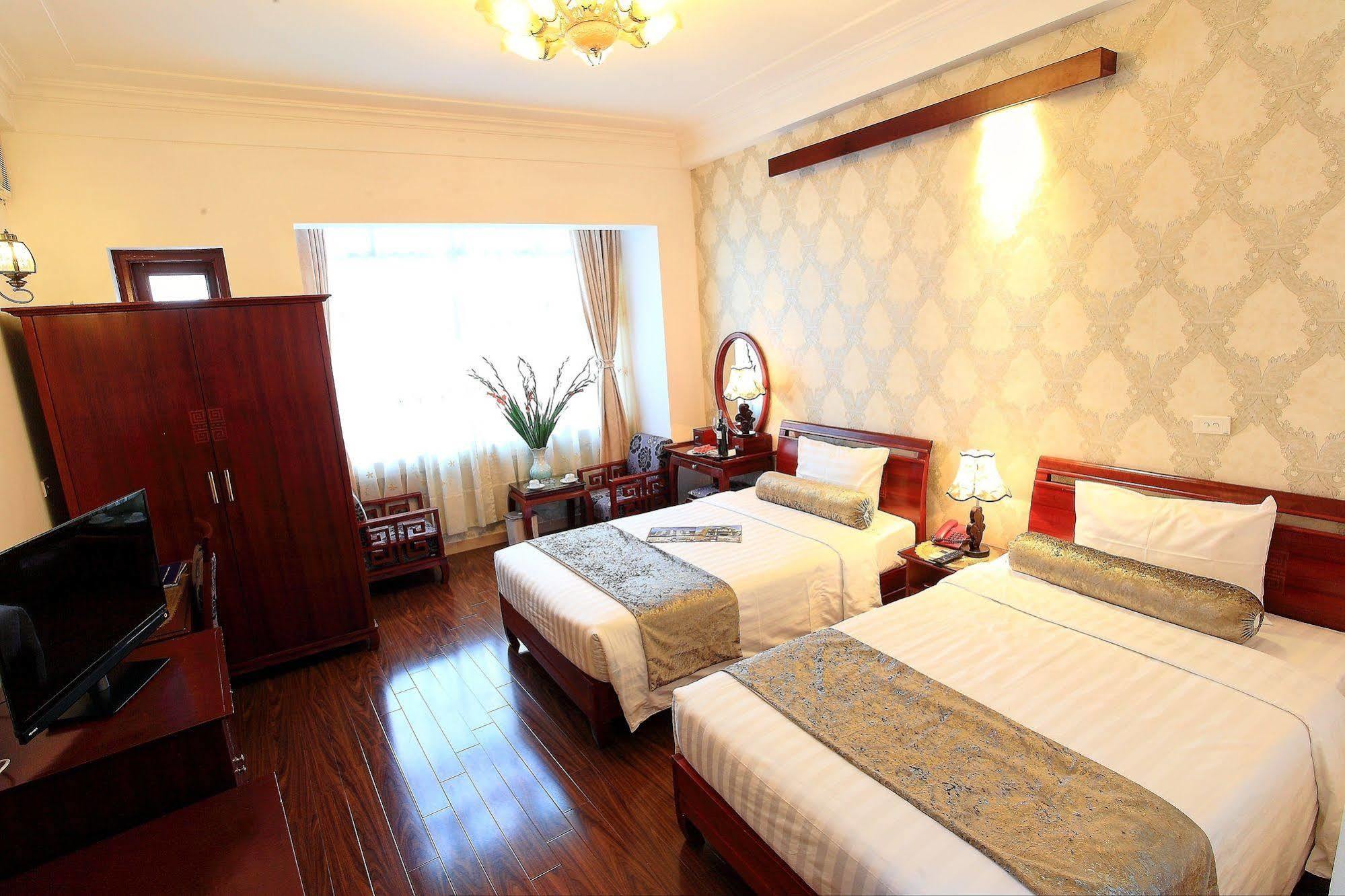 Hotel Luxury 3*